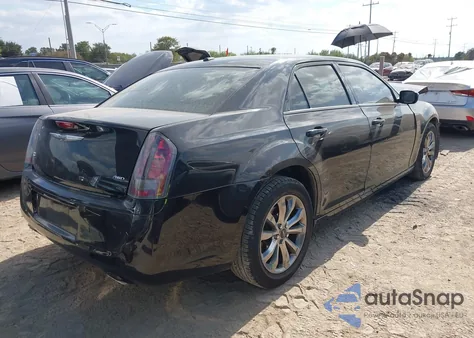 2014 Chrysler 300 300S из США, поврежденный, VIN 2C3CCAGG7EH384346